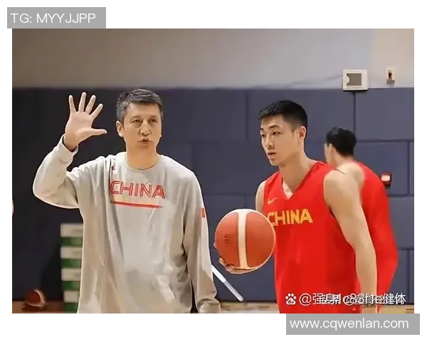 足球明星中谁的篮球水平最为出众引发球迷热议与讨论