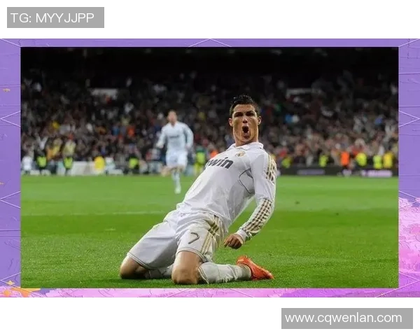 足球明星子女踢球精彩瞬间视频分享让我们一起见证未来的球星诞生